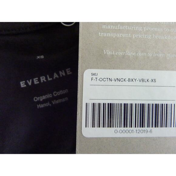 NWT Everlane Boxy Organic Cotton VNeck Short Sleeve T-Shirt in Black XS Tee Top - Picture 6 of 7